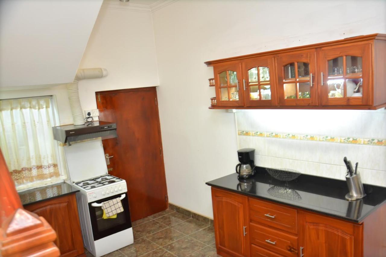 Yolanda Villa נגומבו מראה חיצוני תמונה